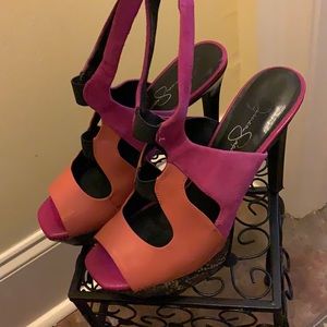 Women’s shoes
